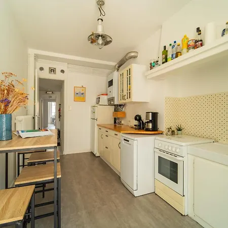 Bel A 50m De La Grande * 莱萨布勒-多洛讷